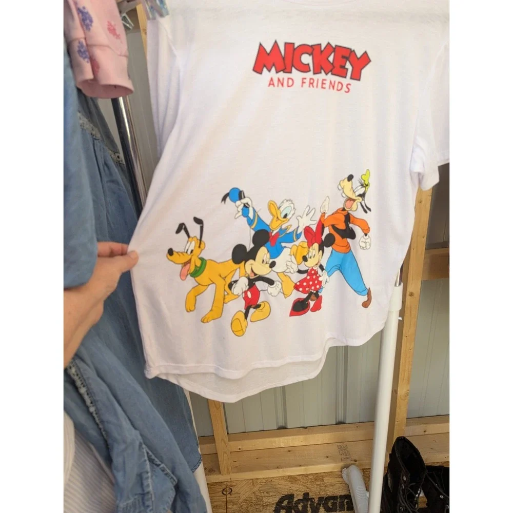 white t shirt‎ women's With Mickey And Friends.  Size 15-17 XL - Picture 4 of 4